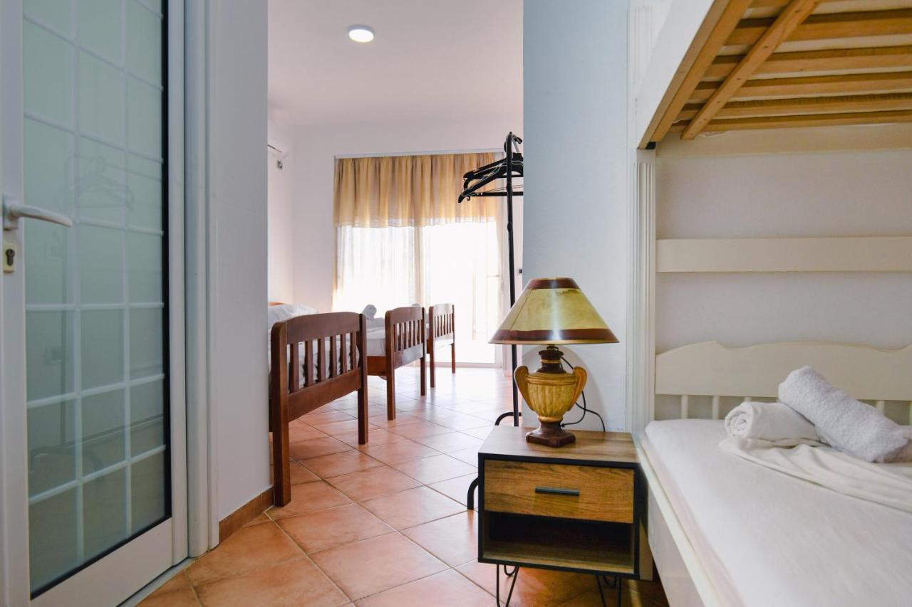 Hotel Leon Saranda Extérieur photo