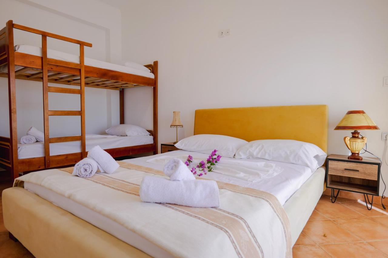 Hotel Leon Saranda Extérieur photo